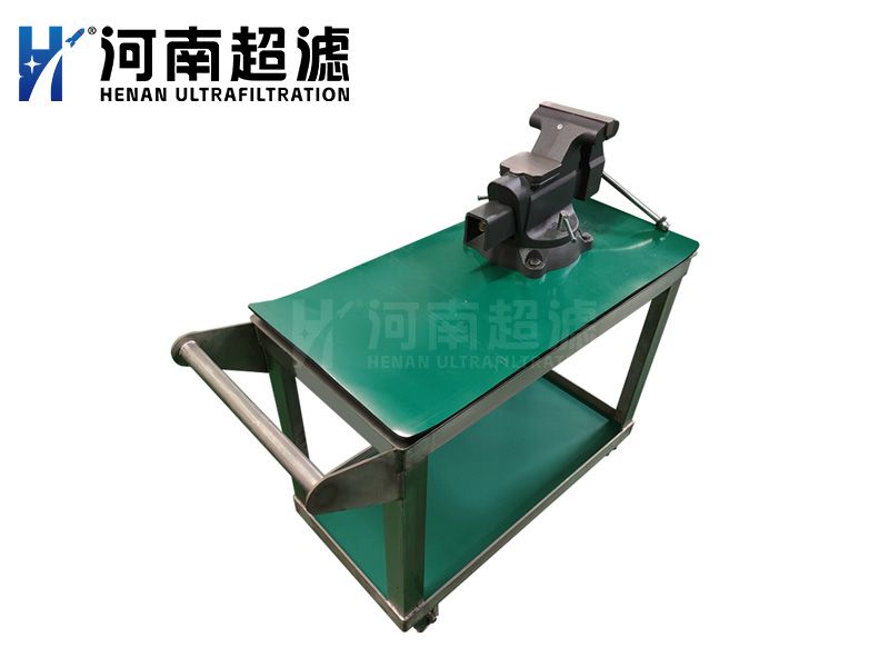 鉗工工作臺(tái)